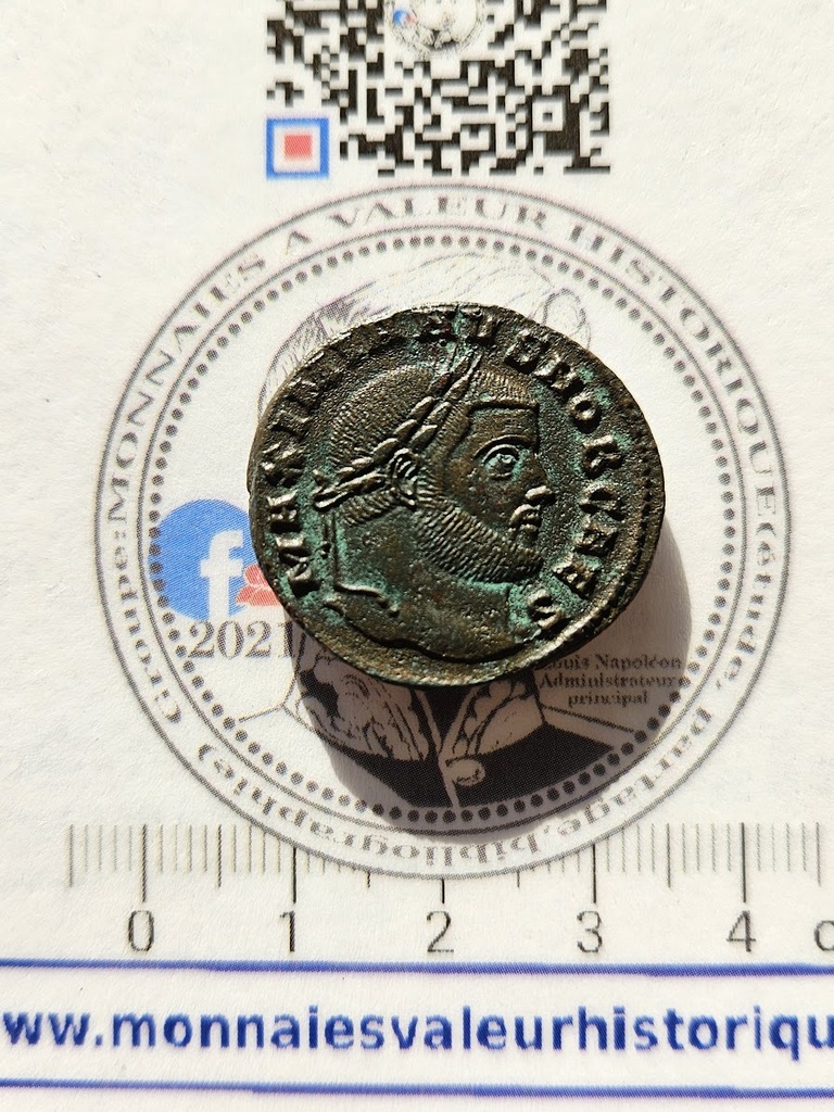Ne manquez pas cette pièce rare de Galère, un véritable trésor numismatique ! Sa patine verte unique et son design captivant, avec des symboles de prospérité, en font un ajout précieux à toute collection. Cette monnaie romaine frappée à Ticinum entre 300-303 est une occasion rare de posséder un morceau d’histoire impériale. Offrez-vous cette pièce exceptionnelle avant qu'elle ne disparaisse ! 💎