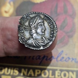 ✨ Superbe Siliqua de Constance II – Lyon