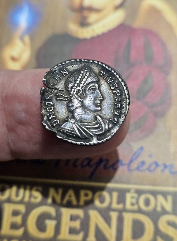 ✨ Superbe Siliqua de Constance II – Lyon