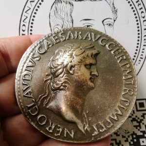 Unique Sesterce - Néron DECVRSIO S C (168 grs d'Argent massif)