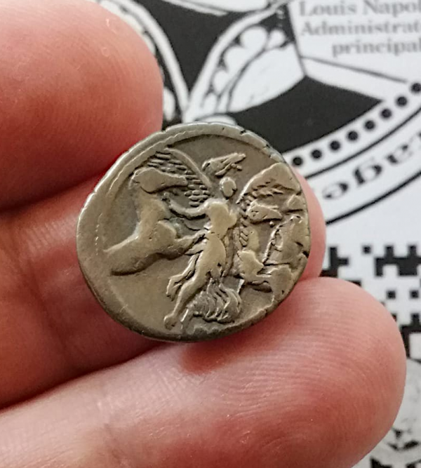 Denier argent Romain Plautia – Image 3
