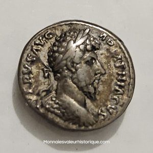 denier Lucius Verus