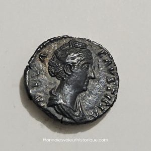 denier Faustine