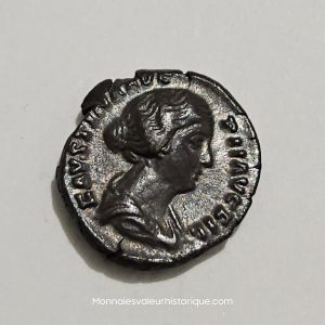 denier Faustine