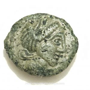 CARNUTES (Région de la Beauce) Bronze katal au lion ailé